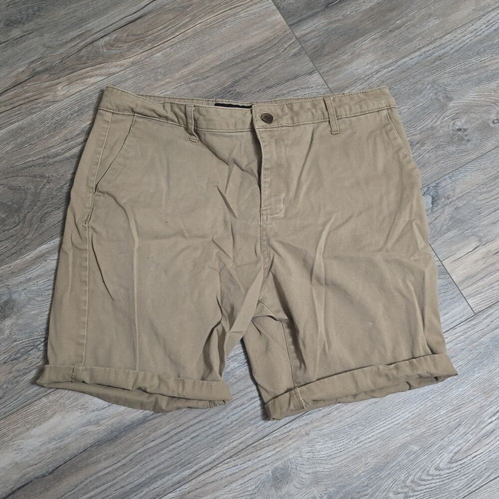 RSQ • Long Chino at Knee Shorts, Size 34